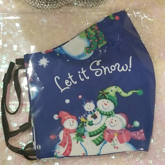 💖SALE💖 Christmas Face Mask - Picture 7 of 7